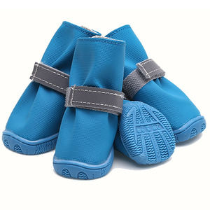 Scarpe <span class=keywords><strong>per</strong></span> cani <span class=keywords><strong>per</strong></span> la pavimentazione calda inverno stivaletti da neve <span class=keywords><strong>per</strong></span> cucciolo con striscia riflettente antiscivolo suola in gomma all'ingrosso stivali <span class=keywords><strong>per</strong></span> cani - Product Image 1