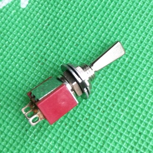 MTS-123R-F Thu Nhỏ Tay Cầm Phẳng Màu Đỏ Chuyển Đổi Chuyển Đổi Tạm Thời (Bật)-Tắt-(Bật) - Product Image 5