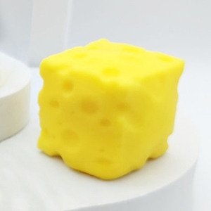 Jouet à presser en forme de fromage TPR, balle anti-stress, jouet sensoriel souple et moelleux pour enfants et adultes - Product Image 3