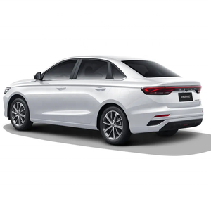 Geely Emgrand Sedan Voiture d'occasion Essence Essence Véhicule 1.5 <span class=keywords><strong>L</strong></span> 1.8L <span class=keywords><strong>4</strong></span> portes 5 sièges Sedan voitures bon marché à <span class=keywords><strong>vendre</strong></span> - Product Image 5