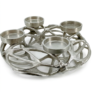 Support de bougie en aluminium argenté Signature Glow à 4 bras, résistant à la chaleur, décoration d'intérieur, candélabre en métal - Product Image 1