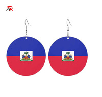 Nouveaux produits de style drapeau haïtien : Boucles d'oreilles en cuir et métal avec motifs drapeaux haïtiens pour la décoration des oreilles