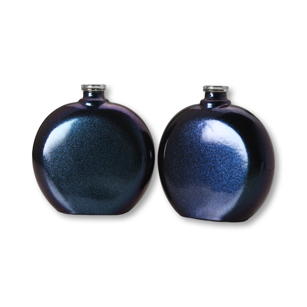 สีน้ำเงินม่วงเข้ม + เงางาม