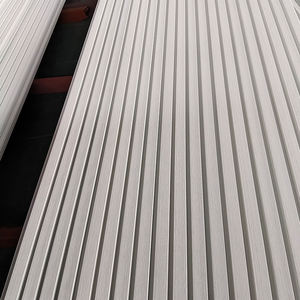 Revêtement mural extérieur WPC à <span class=keywords><strong>prix</strong></span> avantageux avec panneau mural WPC anti-eau pour diverses situations extérieures - Product Image 1