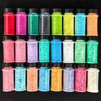 Poudre de paillettes cosmétiques en gros d'usine, paillettes hexagonales en PET, paillettes holographiques en vrac, paillettes épaisses mélangées pour l'artisanat, 24 couleurs