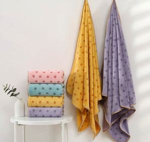 Serviette de Bain en Velours Corail Tissé à Séchage Rapide, Couleur Unie, Douce et Absorbante, pour Femme, Vente en Gros - Product Image 2