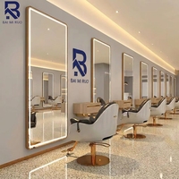 Miroir de salon de coiffure intelligent à LED avec cadre doré en forme de D, miroir rétroéclairé professionnel, mobilier de salon de coiffure, miroir de vanité pleine longueur