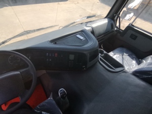 Haowo Camion arroseur 20 tonnes avec grande capacité de haute pression d'eau pour le nettoyage d'urgence des tunnels de routes urbaines de lutte contre les incendies - Product Image 4