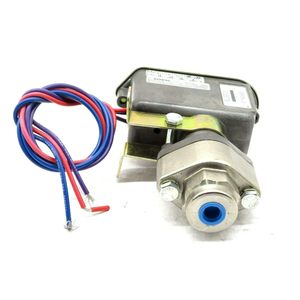 Pressostat Barksdale C9612-0 1/4 pouce NPT 15-200 PSI Air SPST Laiton IP54 - Product Image 3