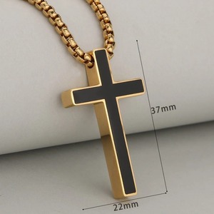 Collier avec pendentif croix épaisse en émail en acier inoxydable, bijoux religieux chrétiens minimalistes pour femmes et hommes, cadeaux de baptême et de confirmation - Product Image 2