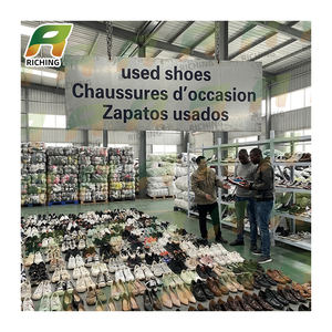 נעלי כדורסל ממותגות יד שנייה, סיטונאי, מקורי, נעלי ריצה משומשות, דרגה א', נעליים משומשות - Product Image 1