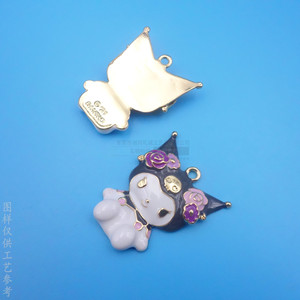 Colgante de Aleación de Zinc con Diseño de Muñeca de Dibujos Animados Sanrio, Bisel Dorado, Joyería de Regalo - Product Image 1