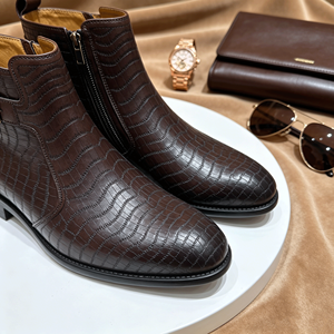 Bottes en cuir à plateforme pour <span class=keywords><strong>homme</strong></span> avec fermetures éclair, style classique et luxueux pour les voyages en plein air et la randonnée - Product Image 4
