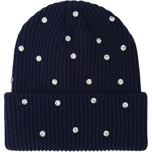 Gorro de Punto con Tachuelas Negras al por Mayor, Gorro de Invierno Cálido Unisex, Gorro Elástico Suave con Logo Personalizado - Product Image 2