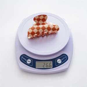 Fermacapelli Geometrico Moderno DOWELL con Denti Arrotondati, <span class=keywords><strong>Pettine</strong></span> per Acconciatura Rapida, Materiale PVC, Design <span class=keywords><strong>a</strong></span> Scacchi - Product Image 3