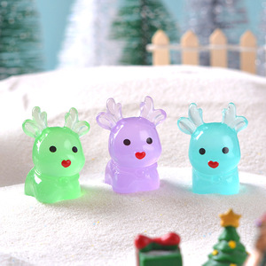 Figurines de rennes phosphorescentes colorées pour jardin féerique, décorations de Noël, loisirs créatifs et cadeaux de fête - Product Image 6