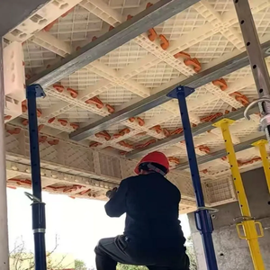 Panneau de coffrage en plastique ABS réglable pour la construction de piliers en béton modernes - Product Image 2