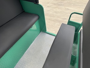 Becak Roda Tiga Bajaj TVS King untuk Penumpang, Kendaraan Roda Tiga China dengan Kabin Penumpang - Product Image 5