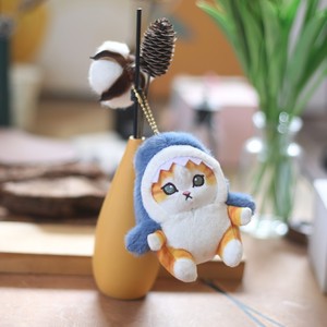 Boneco de Pelúcia Fofo de Gato Tubarão e Gato Camarão Frito, Pingente Decorativo para Quarto, Carro e Bolsa, Presente de Feriado - Product Image 6