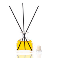 Bouteilles diffuseurs d'aromathérapie en verre transparent de qualité supérieure 50ml 100ml 150ml pour diffuseurs à bâtonnets ODM OEM Emballage personnalisé