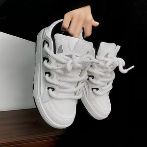 Chaussures de marche de haute qualité pour les étudiants du campus, chaussures de skate simples à plateforme pour hommes/femmes, chaussures de basket-ball respirantes en maille - Product Image 2