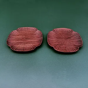 Sous-verres durables en bois faits à la main, non toxiques et durables avec des motifs élégants, parfaits pour les tables basses, les bars et la décoration intérieure - Product Image 5