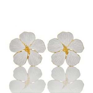 Portatovaglioli in Metallo di Alta Qualità a Forma di <span class=keywords><strong>Fiore</strong></span> in Oro Bianco per Decorazione Tavola Matrimonio, Feste e Hotel - Product Image 5