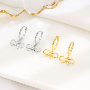 Aretes CANNER Sweet Bowknot Huggies, Aretes de Aro con Nudo de Mariposa en Plata de Ley 925 para Mujer, Regalos de Joyería para Aniversario - Product Image 2
