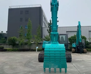 Excavatrice d'occasion Kobelco SK260LC de 26 tonnes, type chenilles, avec accessoires complets, cabine, chauffage et ventilateur, à vendre en Afrique du Sud-Est - Product Image 3