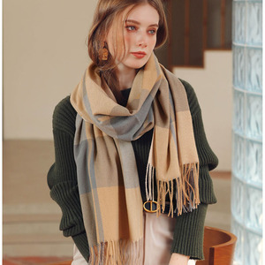 Women Plaid Tassel Scarf Soft Warm Checkered Oversized <b>Shawl</b> <b>Wrap</b> Grid Pattern Fringe Scarf for Ladies Autumn Winter Daily Wear - Product Image 2