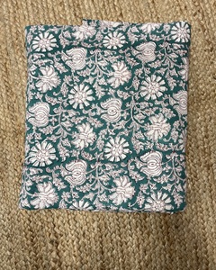 Tela de Algodón Ligera con Estampado Artesanal, Tela India Hecha a Mano con Diseño Floral para Confección de Vestidos para Niñas y Niños, Cortinas - Product Image 6