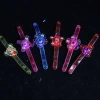 Jam tangan gelang anak-anak, LED Flash kartun berputar giroskop cincin kreatif keren