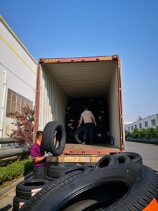 Neumático joyroad barato de alta calidad 265 65 <span class=keywords><strong>r17</strong></span> 215/65r17 rueda de 17 pulgadas <span class=keywords><strong>225</strong></span> 55 17 neumático de remolque <span class=keywords><strong>ruedas</strong></span> de aleación neumáticos de China para la venta - Product Image 6