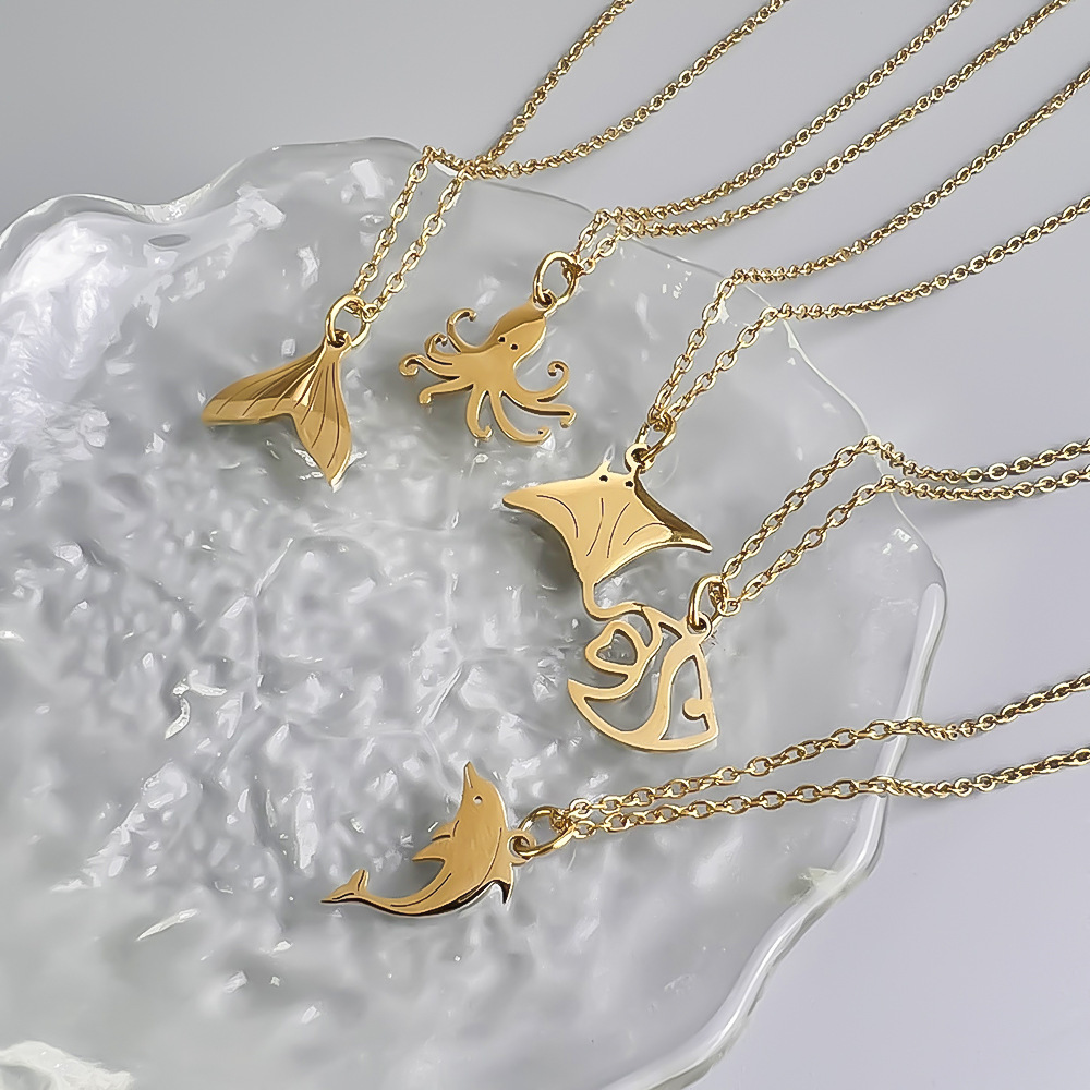 Pendentif Dauphins En Métal Plaqué Or - Bijou Fantaisie Occasion