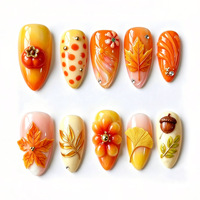 Soldes Automne-Hiver : Faux Ongles Courts Amande à Coller, Lot Mixte, Motifs 3D Fleur Ombré Citrouille Peintes, Vente en Gros de Faux Ongles