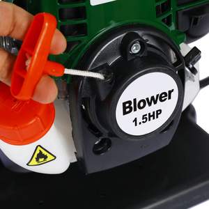 Souffleur à dos Greenworks 37,7 cm³ 1,5 CV 580 CFM à essence, qualité industrielle, pour usage extérieur - Product Image 4