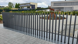 Clôture à lame en aluminium 3D Persienne en aluminium Multi-T-track Clôture 30-80cm pour cour avant Garage et jardin Bâtiments - Product Image 5