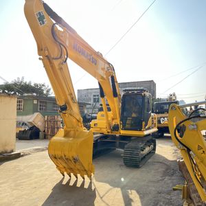 Nouveauté Pelleteuse sur chenilles d'occasion KOMATSU PC200-8 de 20 tonnes Pelleteuse Komatsu PC200 d'occasion à vendre - Product Image 2