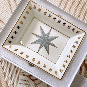 Plateau en céramique de style luxueux, best-seller, idéal pour offrir en cadeau - Product Image 2
