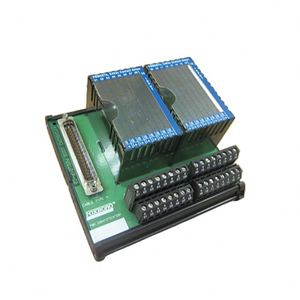 Panneau de commande Foxboro K0143AK-E d'origine, neuf, à bon prix - Product Image 1