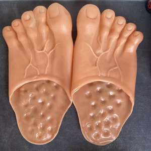 Halloween Cosplay Party Funny Whimsy PVC Simulación Pies Descalzos Big Toe Spoof <span class=keywords><strong>Hulk</strong></span> Five Fingers Slipper para Hombres Mujeres - Product Image 4