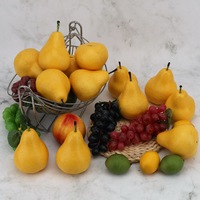 Venta al por mayor de fruta artificial realista de imitación limón plátano manzana uva melocotón pera naranja decoraciones para Navidad Acción de Gracias