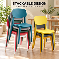 Chaises de salle à manger empilables modernes en plastique PP en gros pour restaurants, hôtels, bureaux et usage domestique
