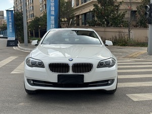 2013 2014 2015 B-M-W 520Li Elegance Automatic German Luxury Sedan Long Wheelbase Turbo Power Leather Seats <strong>Sunroof</strong> - Product Image 2