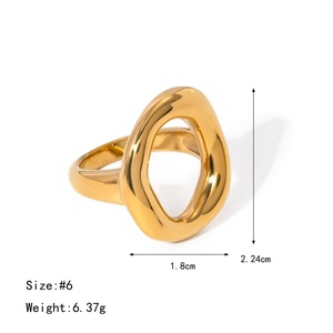 Bagues minimalistes en acier inoxydable plaqué or 18 carats pour femmes Bagues creuses ovales irrégulières à la mode - Product Image 5