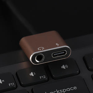 Connecteur métallique type-c bon marché de haute qualité double <span class=keywords><strong>adaptateur</strong></span> 2 en 1 <span class=keywords><strong>adaptateur</strong></span> audio câble de prise auxiliaire <span class=keywords><strong>adaptateur</strong></span> d'écouteur <span class=keywords><strong>Usbc</strong></span> pour samsung - Product Image 5