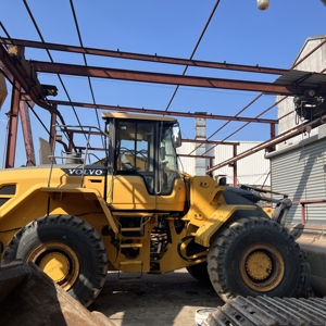 จัดส่งฟรี รถตักล้อยาง Volvo L150D มือสองคุณภาพสูง 24 ตัน สภาพเดิมจากโรงงาน - Product Image 1
