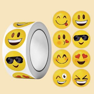 Autocollants adhésifs imperméables pour enfants avec motifs visage et sceau, autocollants en papier mignons de dessins animés, cadeaux motivants et autocollants pour loisirs créatifs - Product Image 1