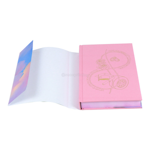 Impresión de Libros con Bordes Pulverizados, Edición Especial Personalizada, <span class=keywords><strong>Novelas</strong></span> de Ficción Romántica de Tapa Dura con Cubierta Metalizada y Sobrecubierta - Product Image 1