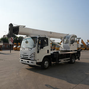 Isuzu 5ton 8ton עגור משאית בעלת ביצועים גבוהים עם מנוף טלסקופי יש מונית רחבה גוף קומפקטי וגמיש - Product Image 4